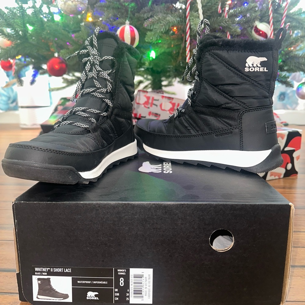 Sorel Whitney II shortie
